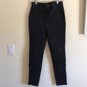 Black American Eagle Jeans- Size 8 Regular